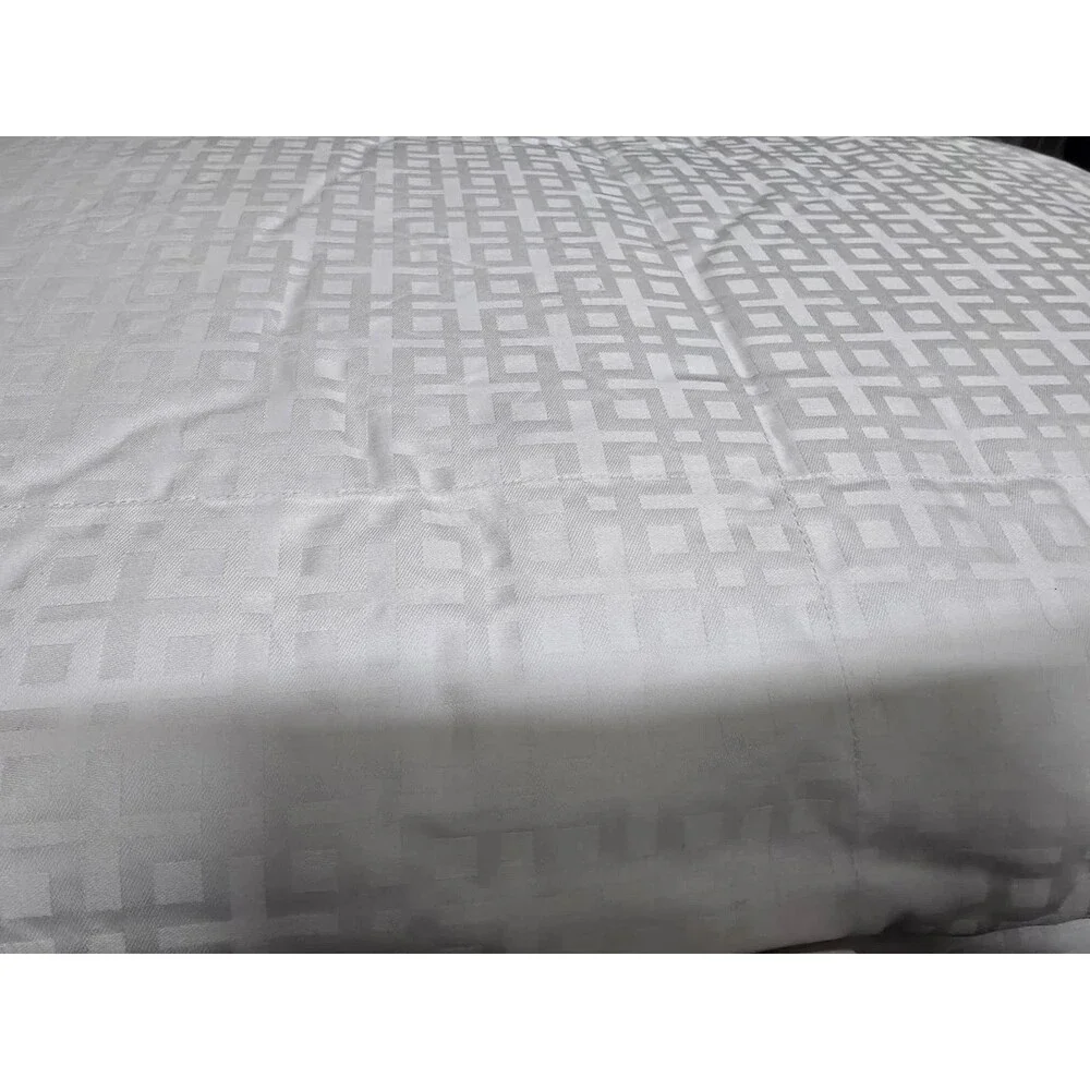 Hotel Collection European Goose Down Medium Comforter, Size Twin (68